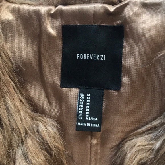 Fur vest - Picture 5 of 6